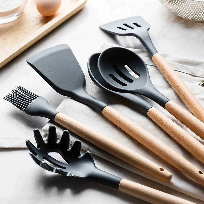 12Pcs/Set Utensilios de Cocina de Silicona con Mango de Madera y Cubo de Almacenaje Alto